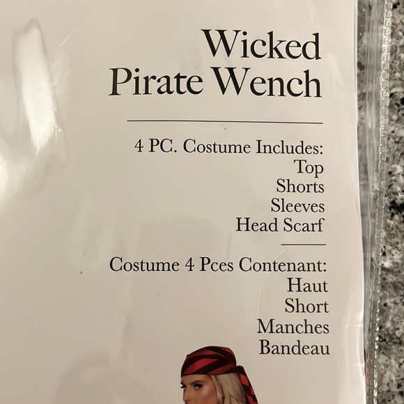 Leg Avenue Red and Black Pirate Costume - Picture 4 of 5